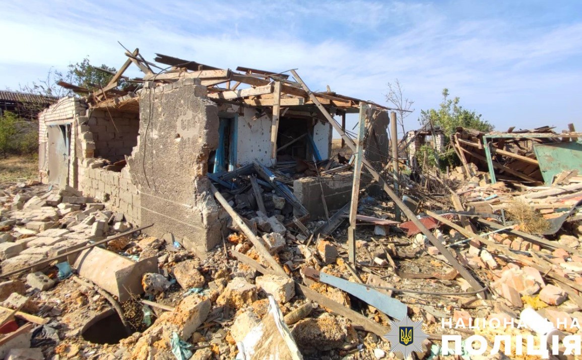 Минулої доби під ворожим вогнем у Херсоні опинилися одразу три райони (фото)